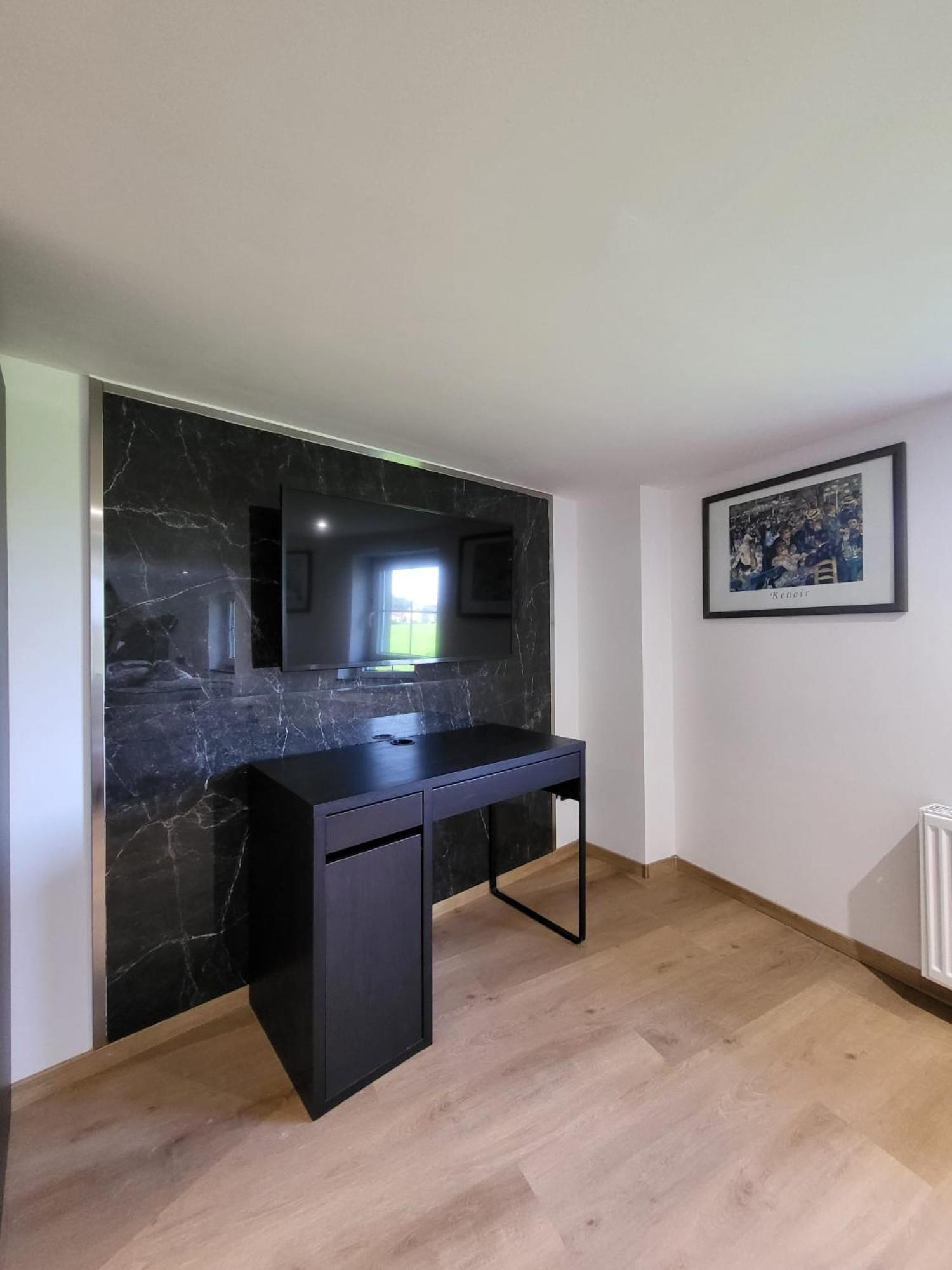 Ny-Golden Apartments-Dortmund Airport Extérieur photo