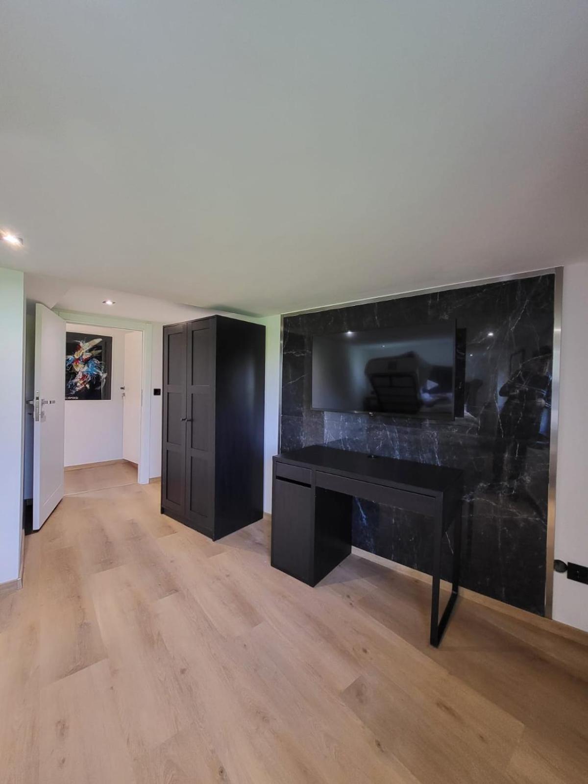 Ny-Golden Apartments-Dortmund Airport Extérieur photo